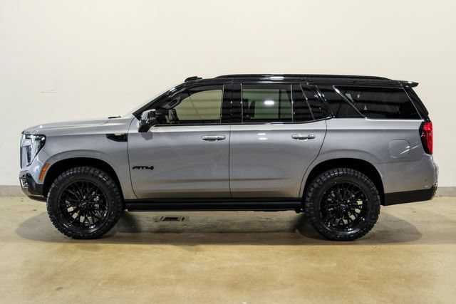 Used 2026 GMC Yukon AT4 w/ AT4 Premium Plus Package AWD/4WD image 6