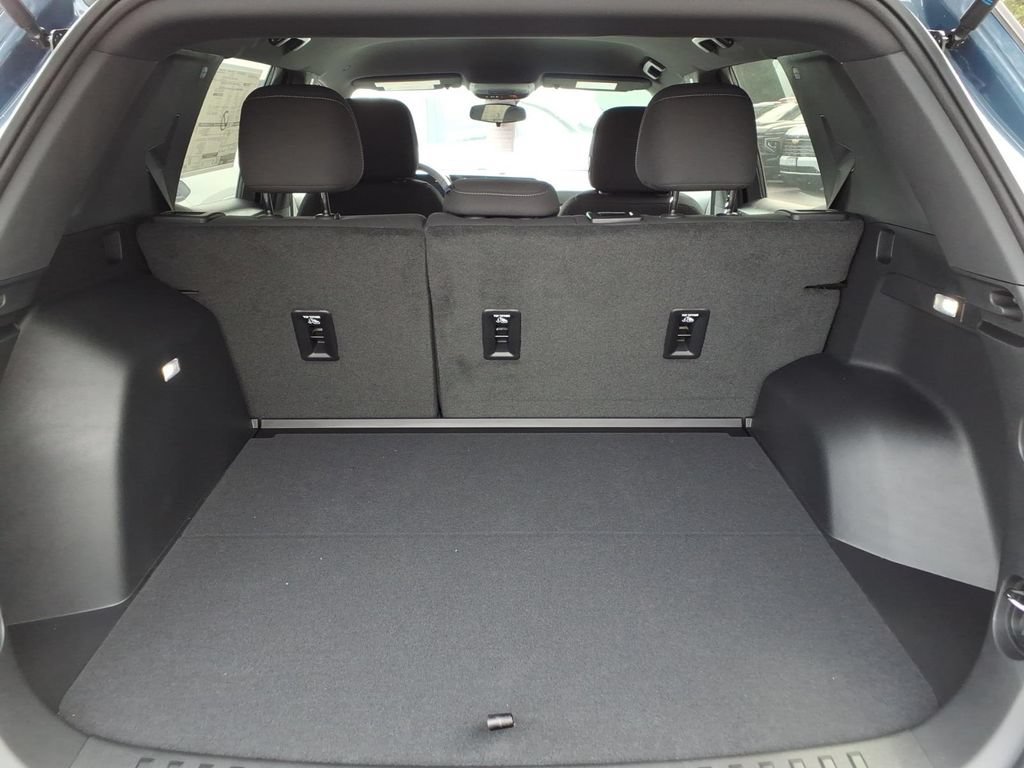 New 2027 Chevrolet Equinox LT FWD image 16