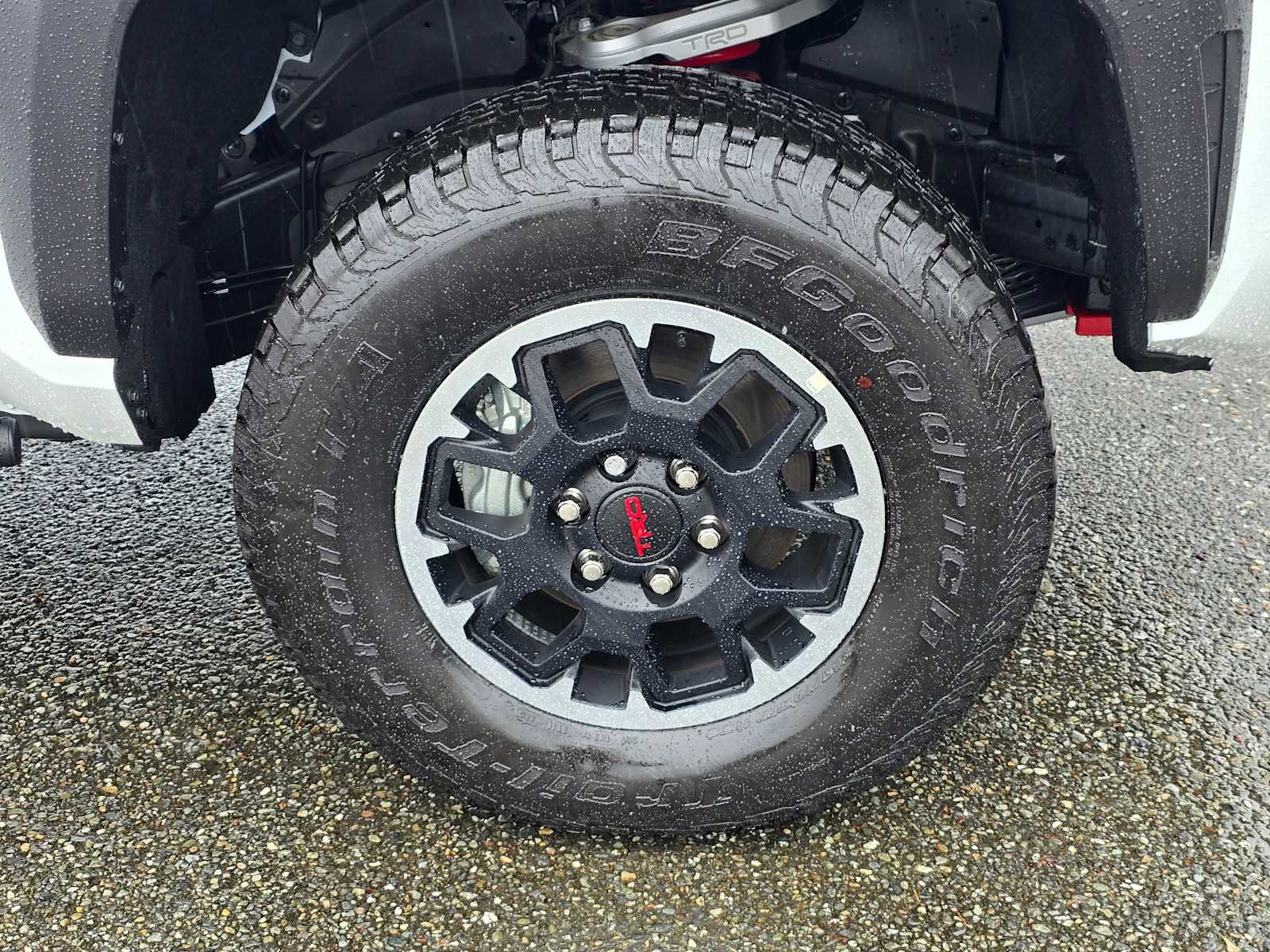 Used 2025 Toyota Tacoma TRD Sport image 9