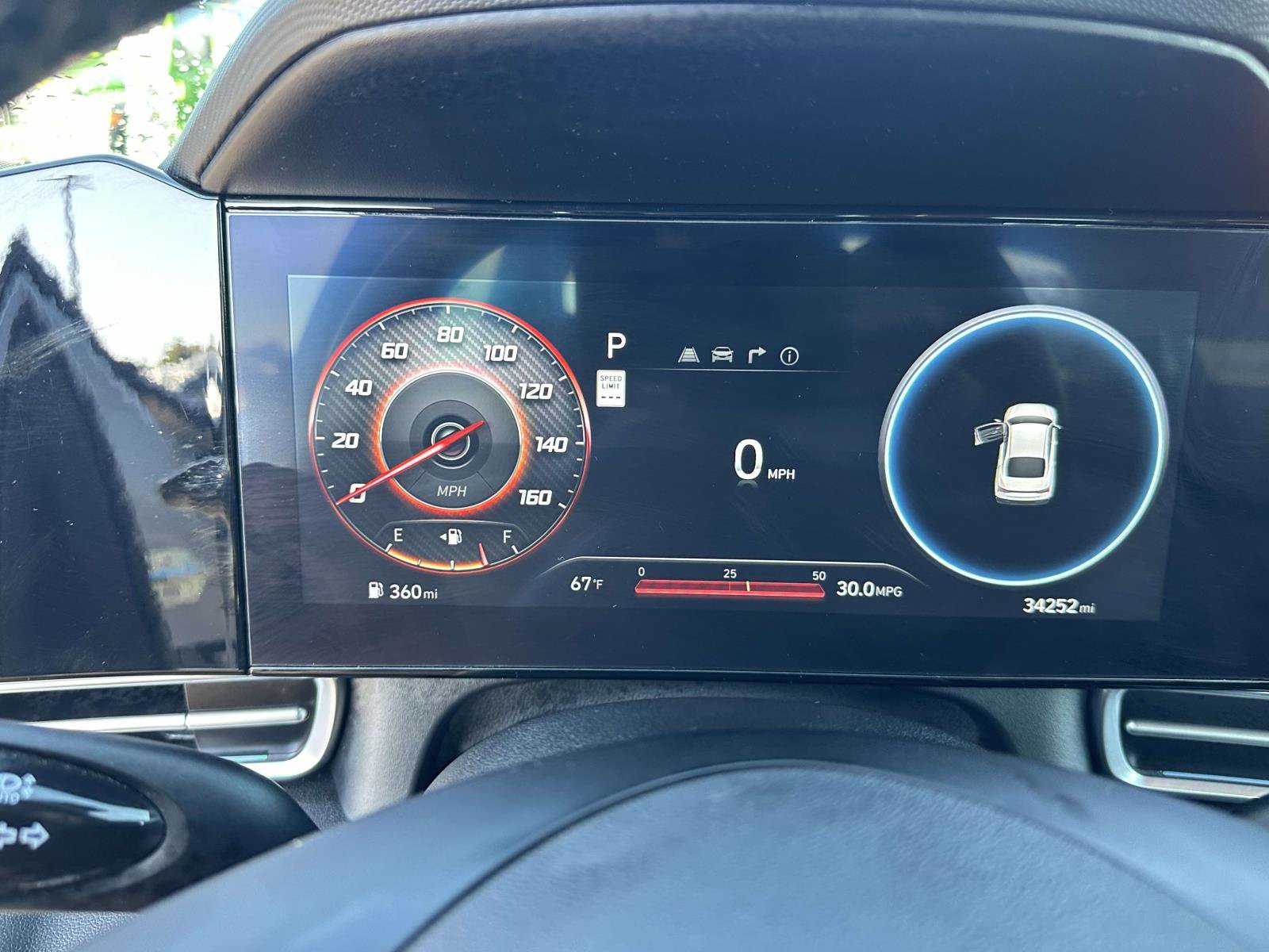Used 2025 Hyundai Elantra SEL FWD image 23