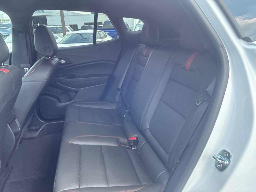 Used 2024 Chevrolet Trax RS FWD image 43