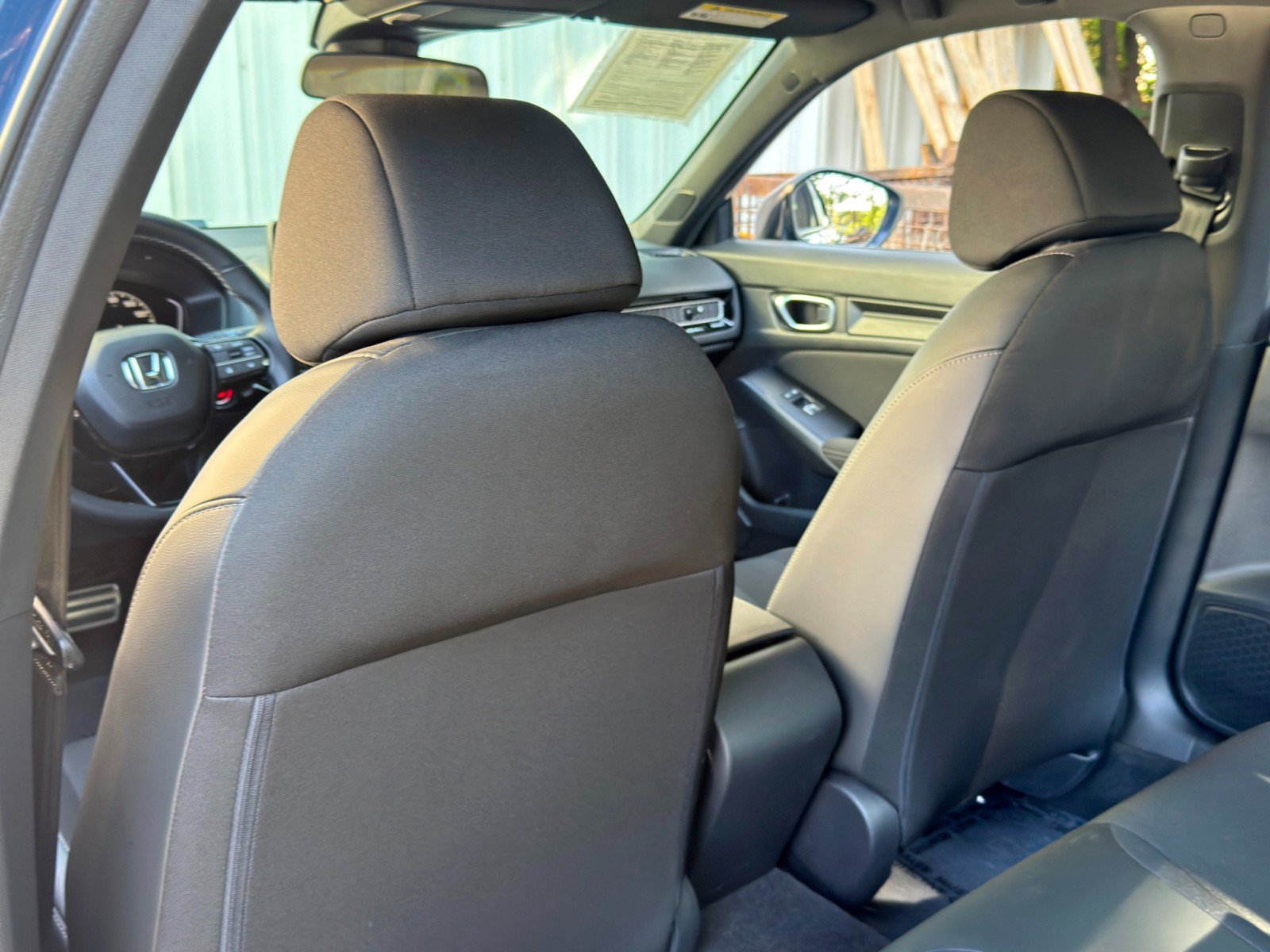Used 2025 Honda Civic Sport image 29