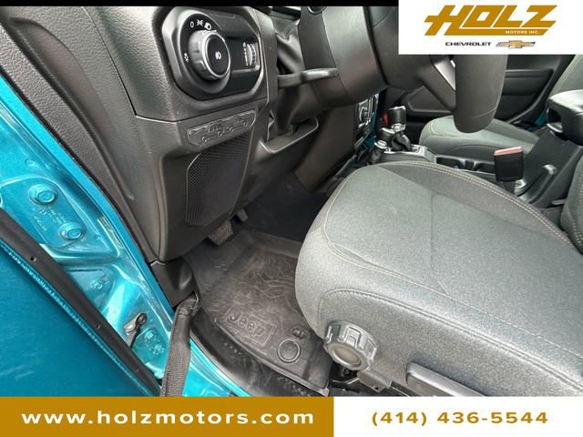 Used 2024 Jeep Wrangler Sport AWD/4WD image 33