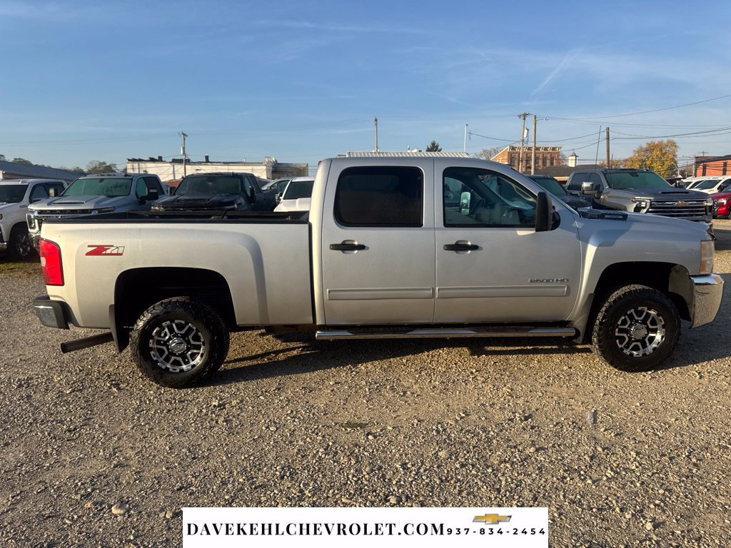 Used 2010 Chevrolet Silverado 2500 LT RWD image 6