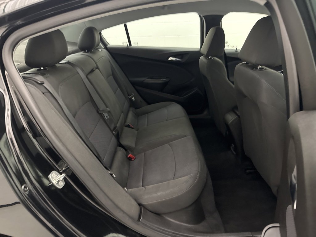 Used 2019 Chevrolet Cruze LT w/ LT Fleet Convenience Package image 32