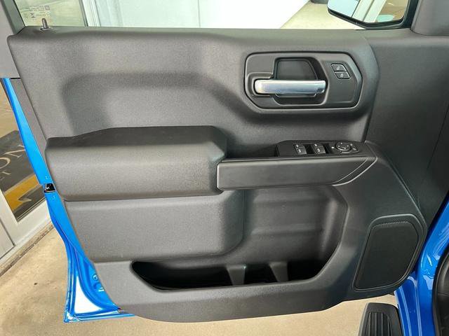 New 2025 Chevrolet Silverado 1500 Custom image 16
