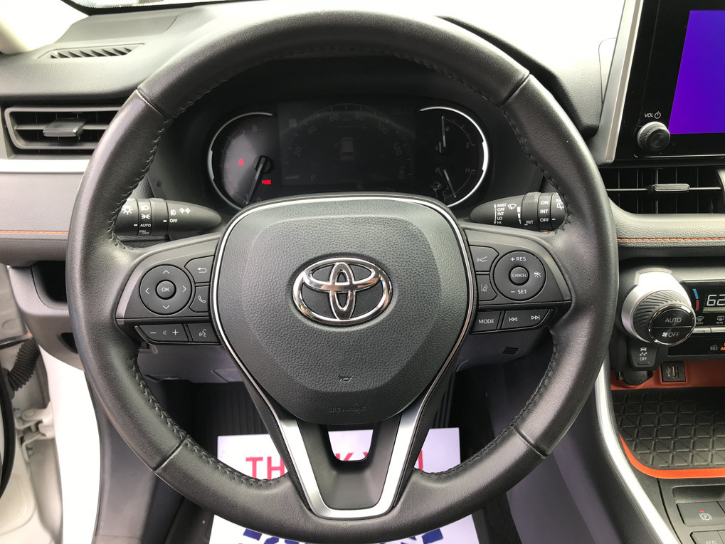 Used 2024 Toyota RAV4 Adventure AWD/4WD image 15