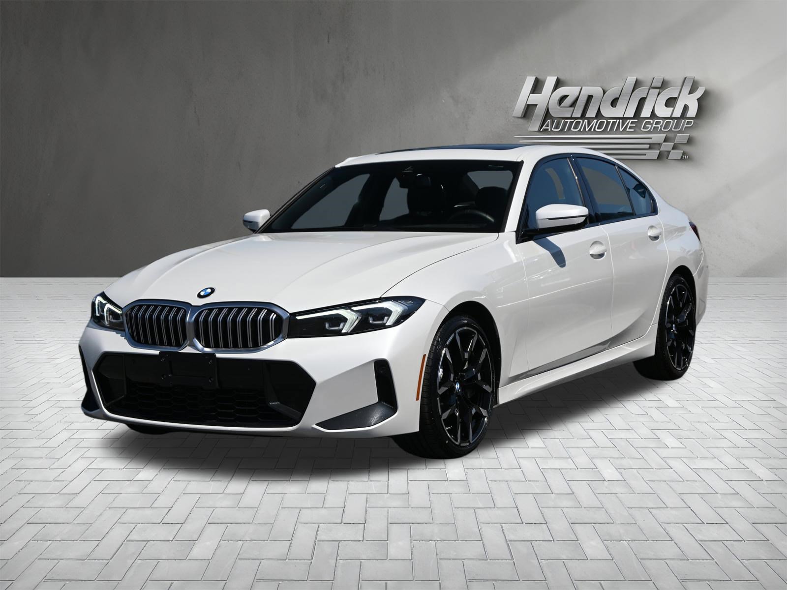 Used 2026 BMW 330i xDrive Sedan w/ M Sport Package AWD/4WD image 5