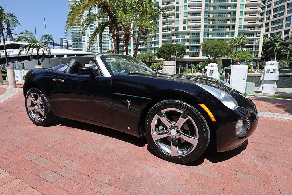Used 2007 Pontiac Solstice GXP w/ Premium Package