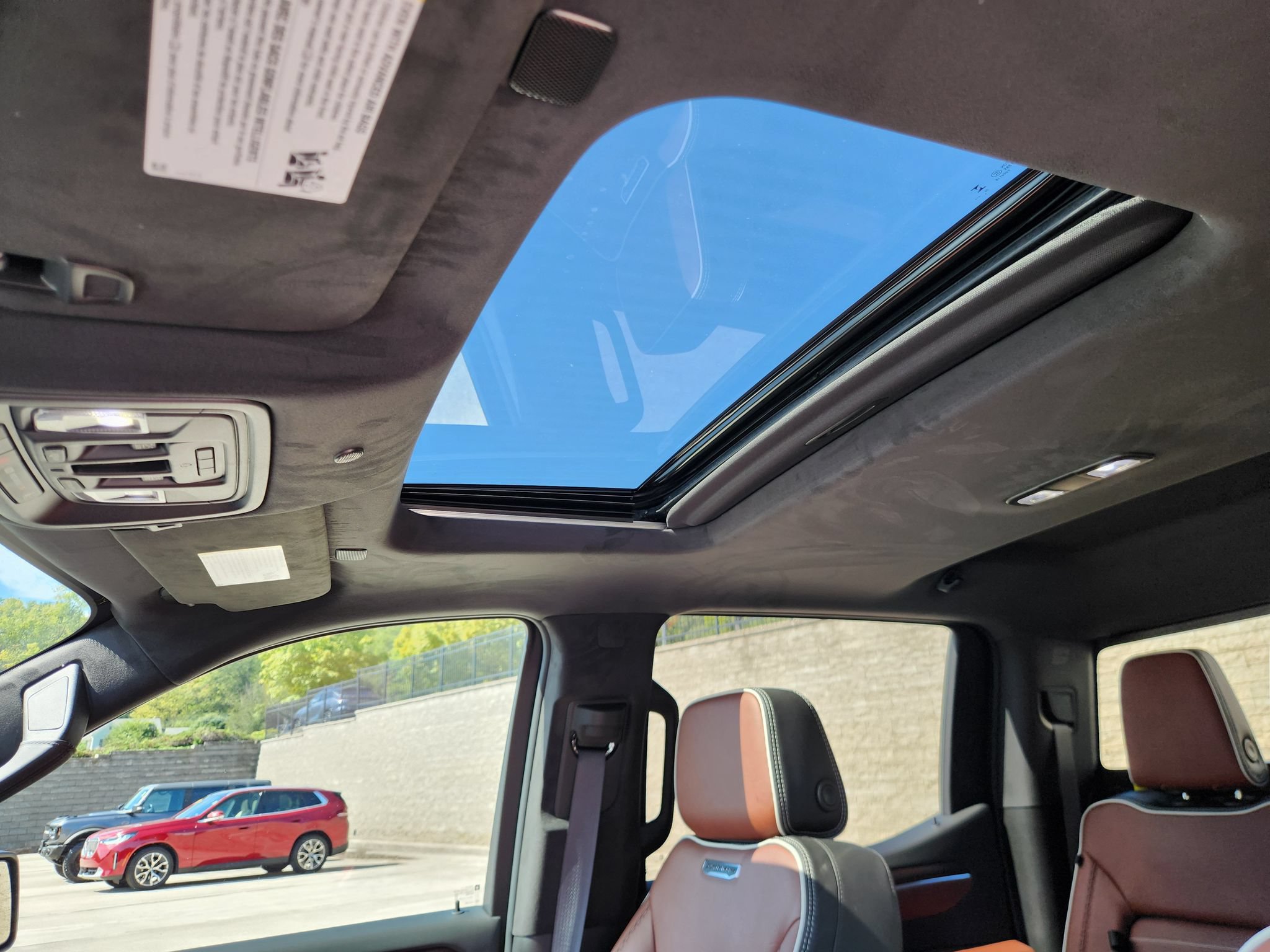 Used 2026 GMC Sierra 1500 Denali Ultimate AWD/4WD image 11