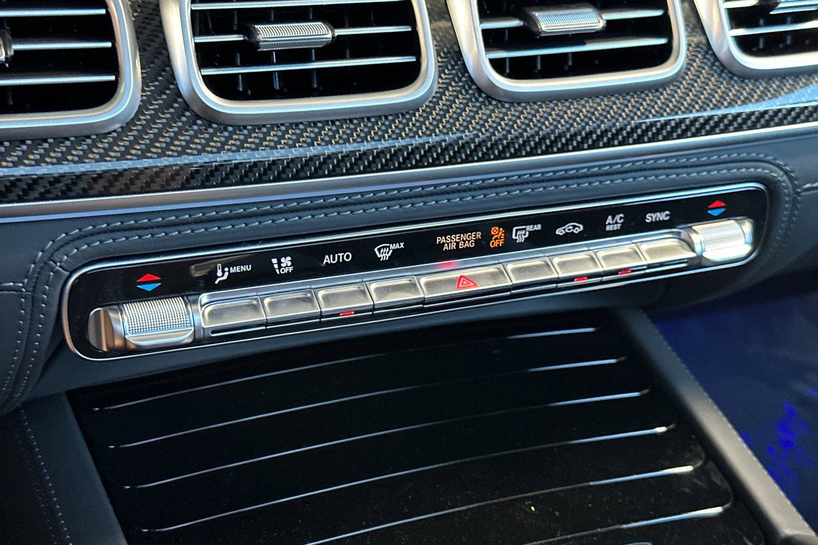 New 2026 Mercedes-Benz GLS 63 AMG 4MATIC image 24