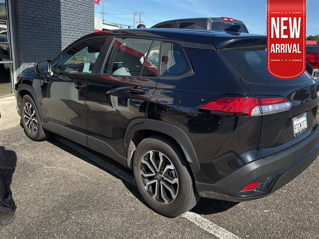 Used 2025 Toyota Corolla Cross S image 1