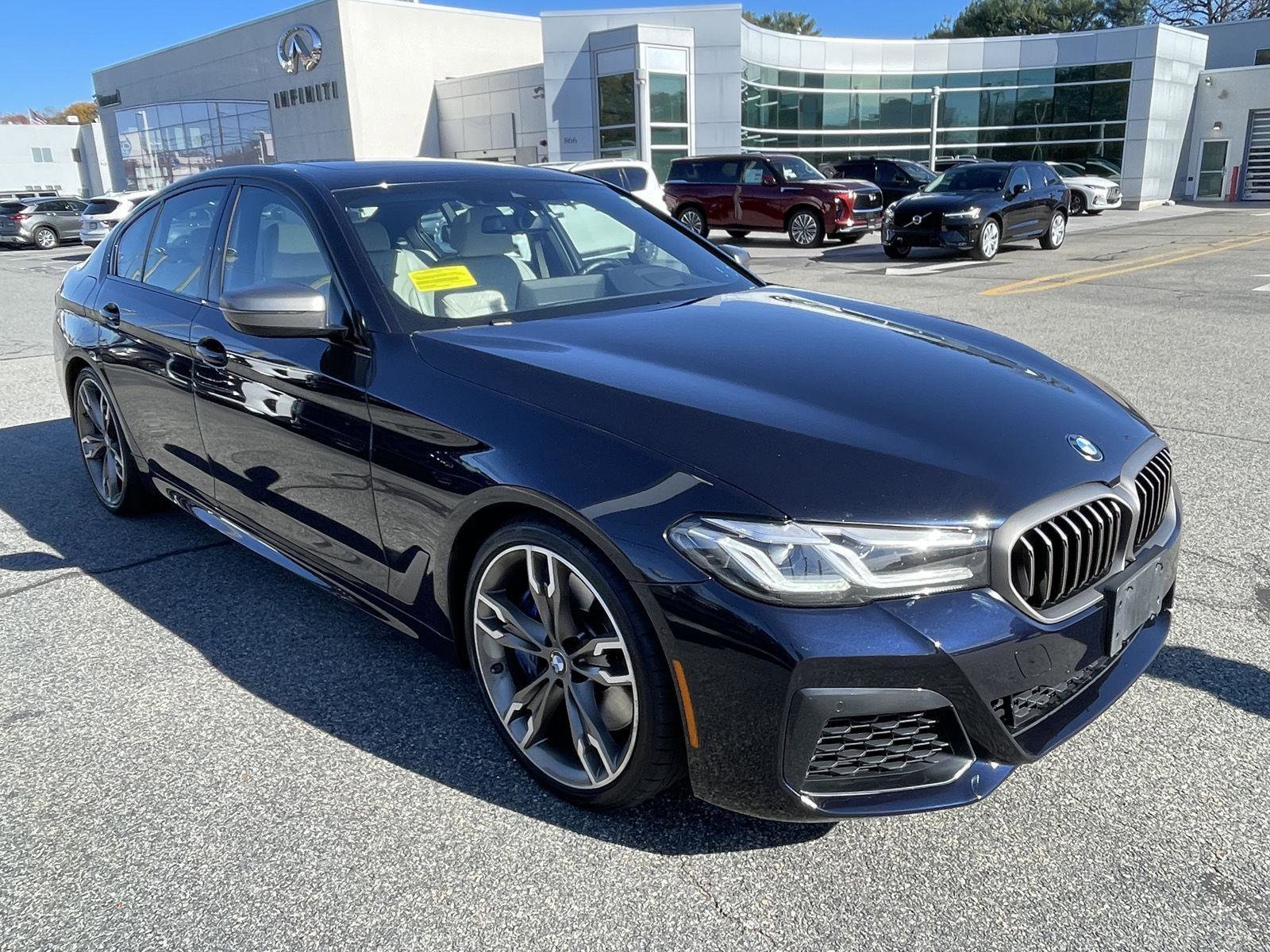 Used 2023 BMW M550i xDrive w/ Executive Package image 2