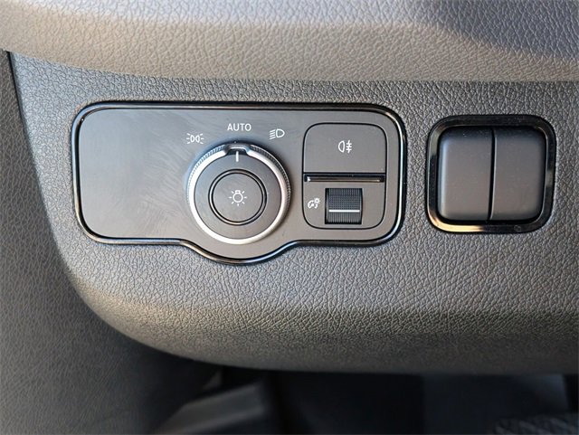 Used 2025 Mercedes-Benz Sprinter 2500 image 26