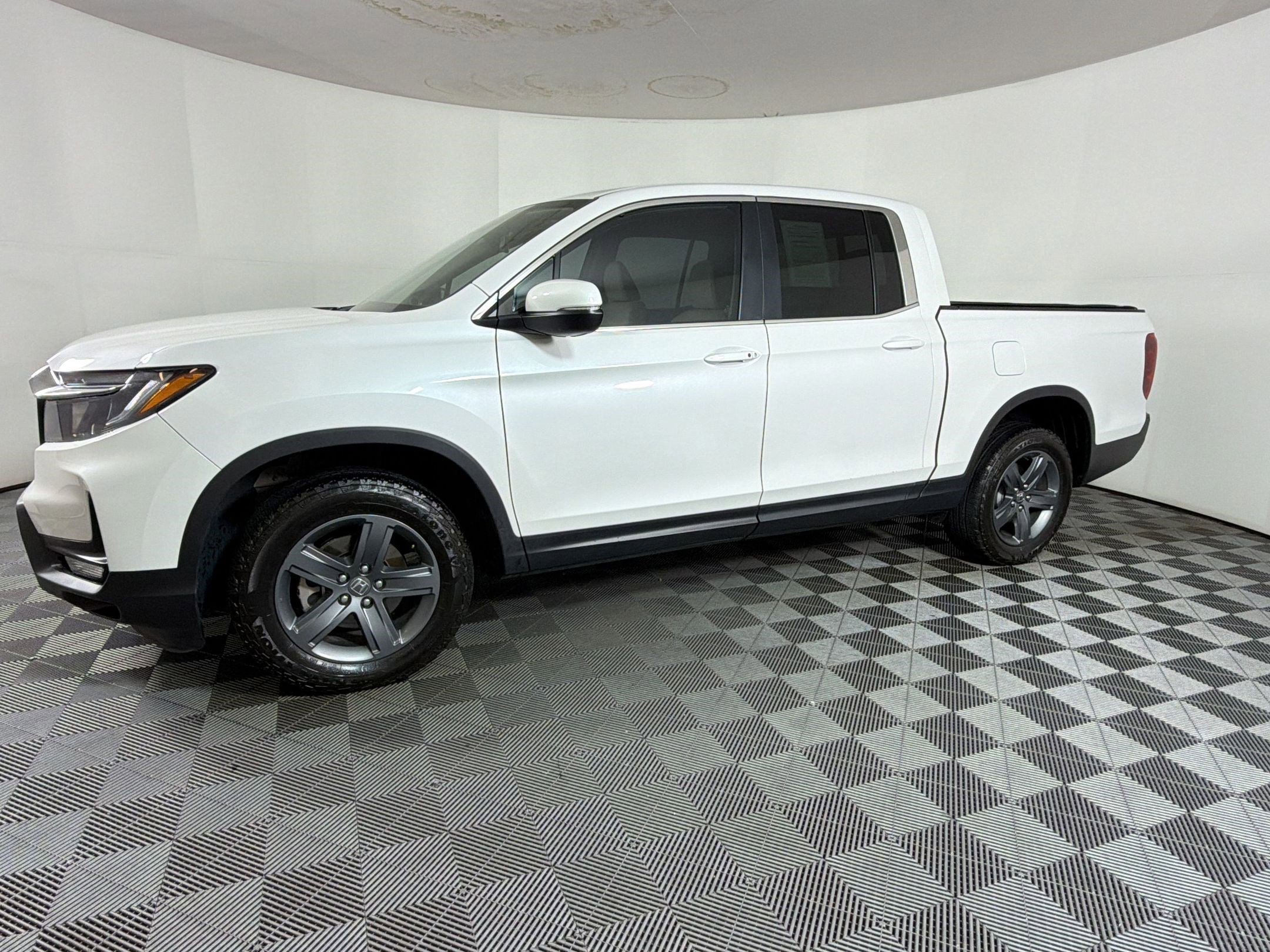 Used 2023 Honda Ridgeline RTL image 19