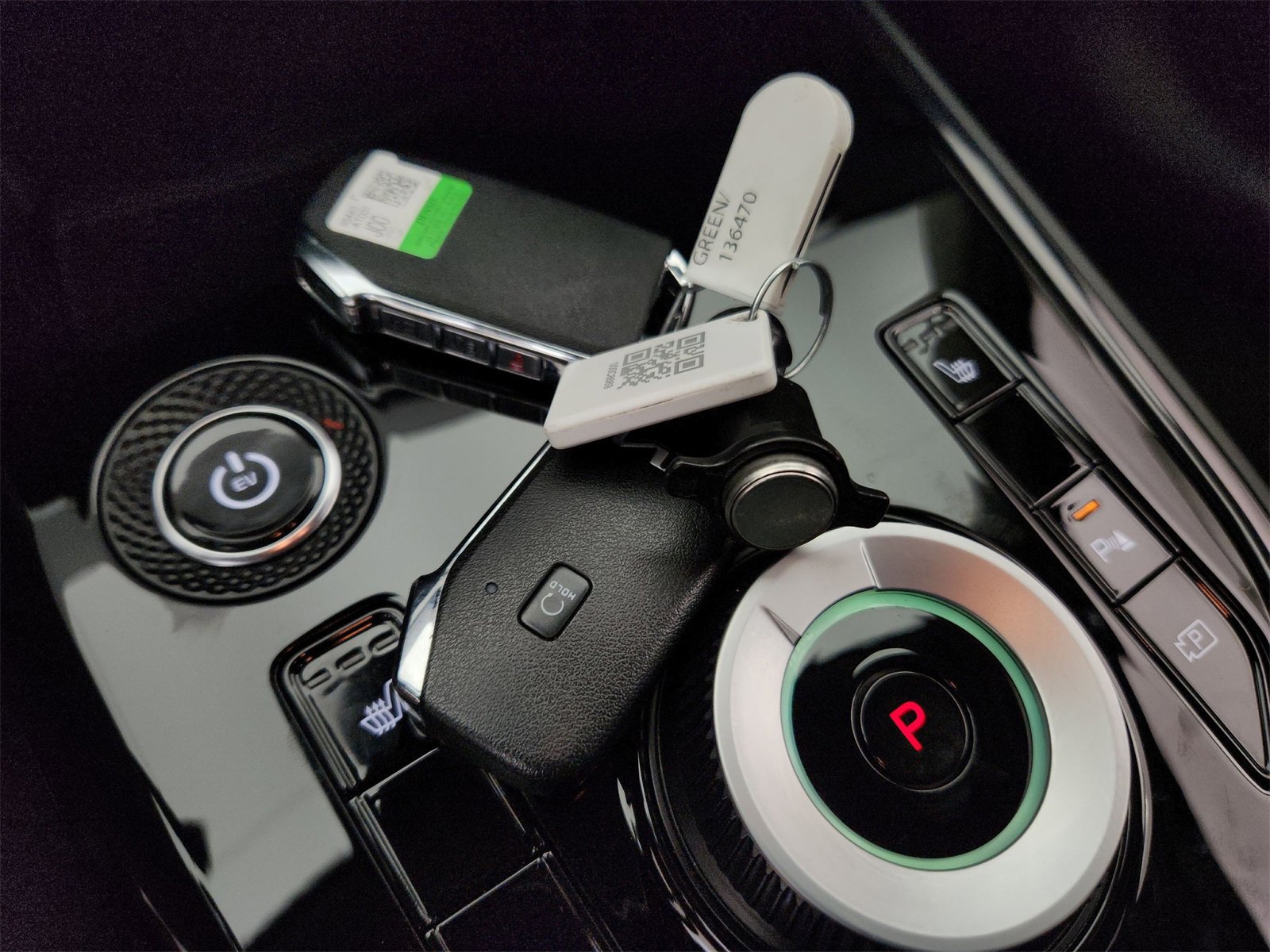 Certified 2025 Kia Niro Wind image 30