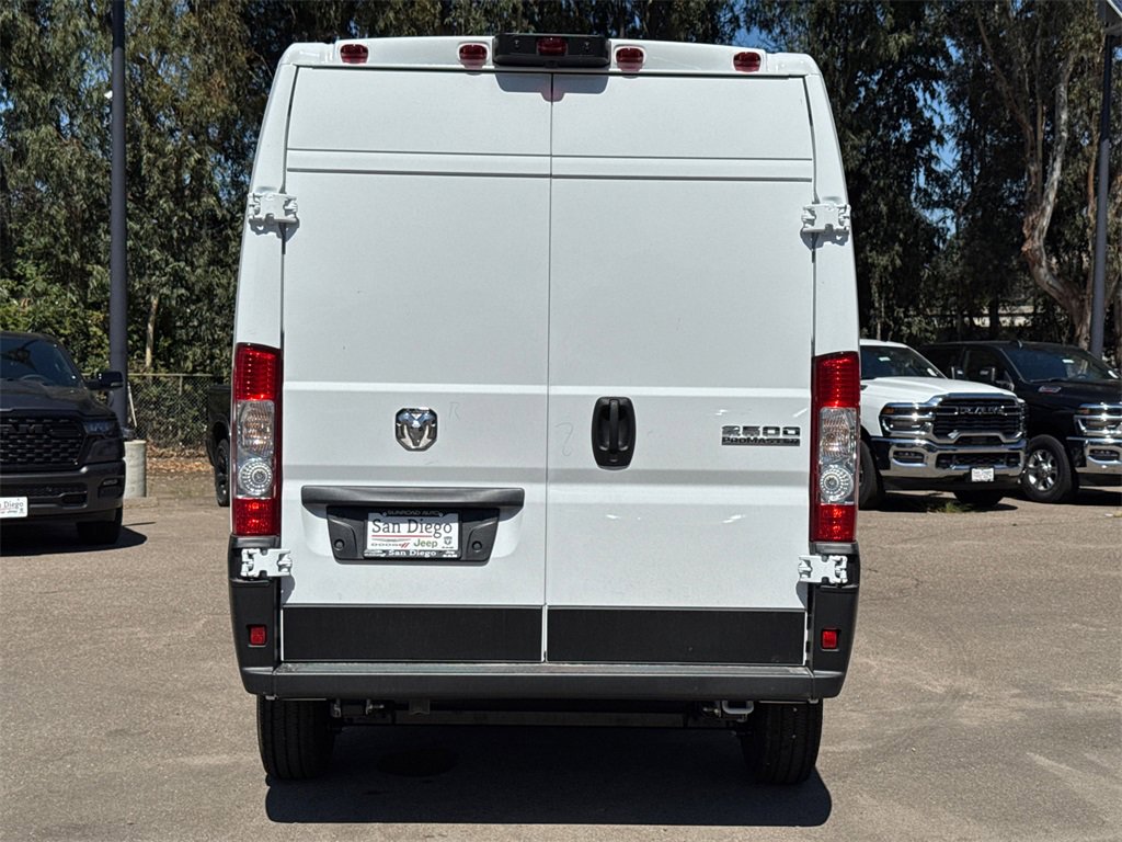 New 2026 RAM ProMaster 2500 image 10