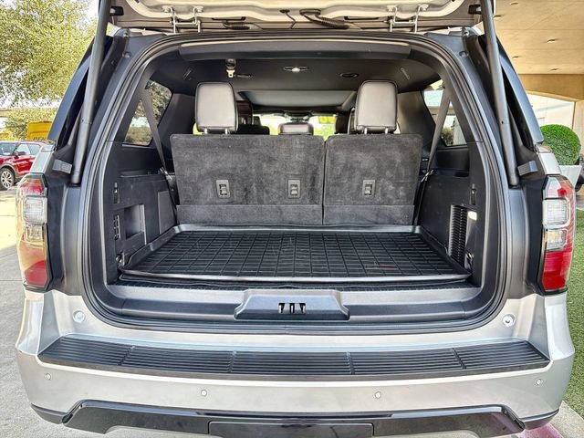Used 2019 Ford Expedition Max Limited w/ Equipment Group 303A RWD image 25