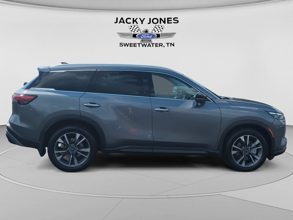 Used 2023 INFINITI QX60 Luxe w/ Cargo Package AWD/4WD image 6