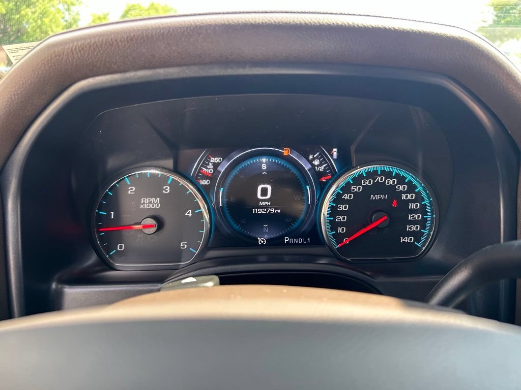 Used 2019 GMC Sierra 2500 Denali w/ Duramax Plus Package AWD/4WD image 11