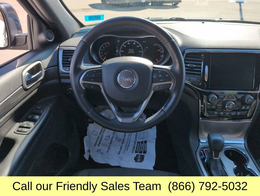 Used 2020 Jeep Grand Cherokee Laredo image 15