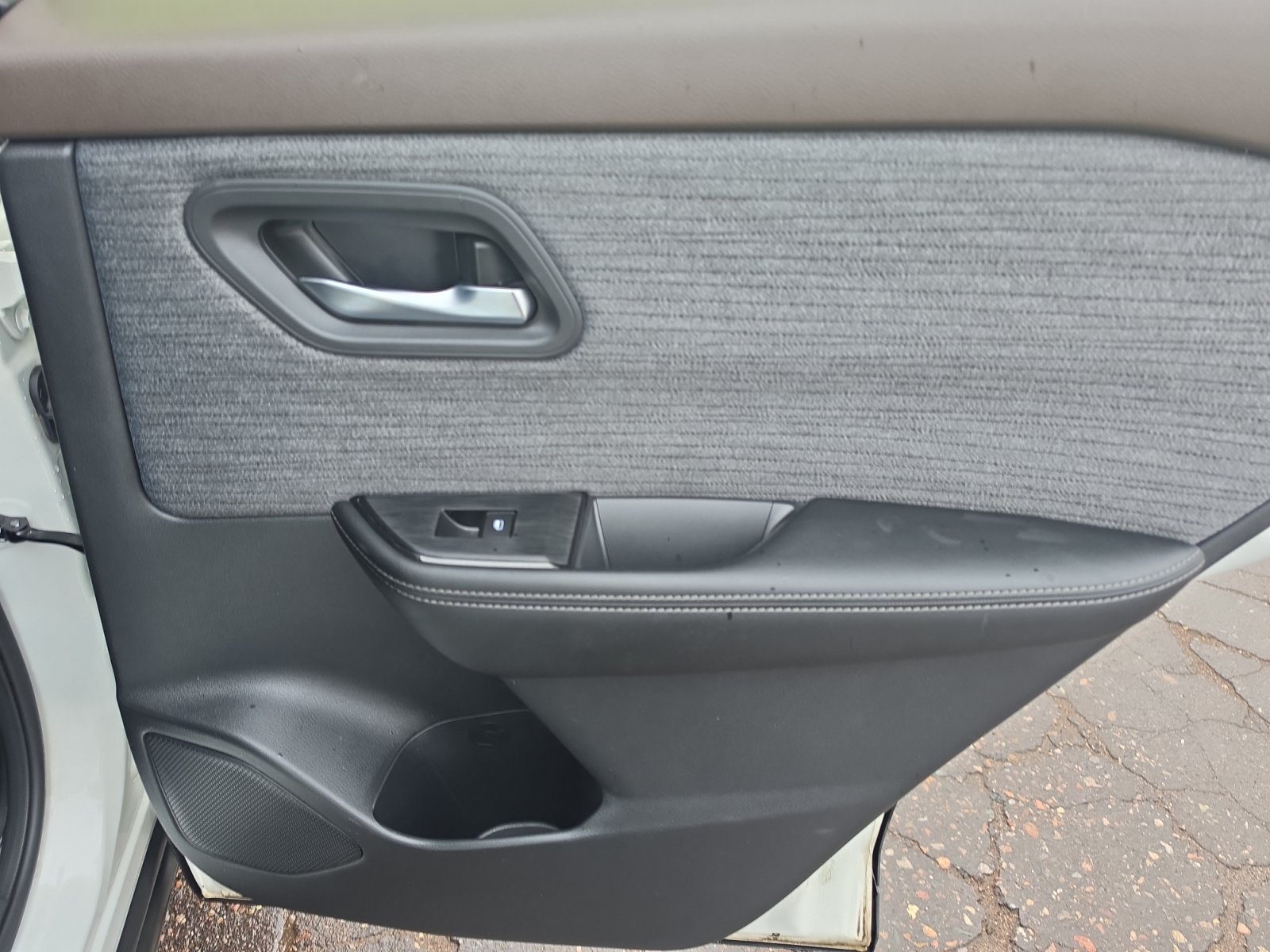 Used 2023 Nissan Rogue SV FWD image 26