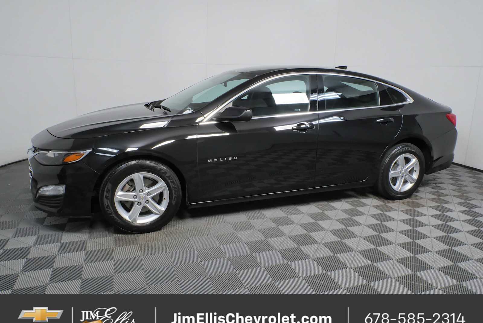 Used 2023 Chevrolet Malibu LT FWD image 22