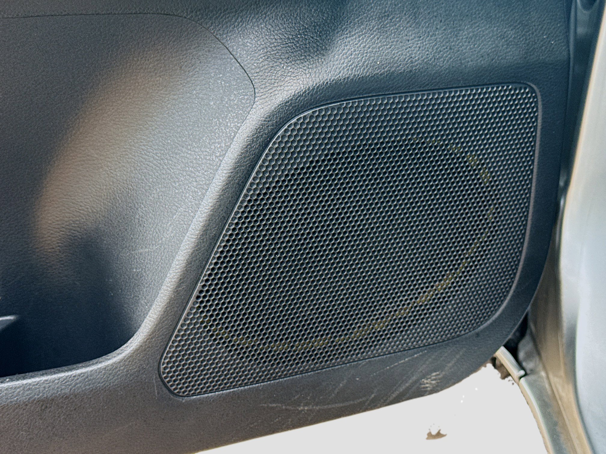 Used 2023 Toyota Tacoma SR5 w/ Technology Package image 12