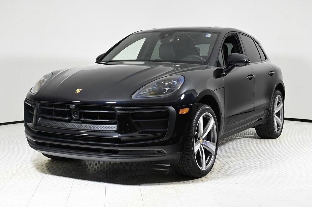 Used 2024 Porsche Macan w/ Premium Plus Package