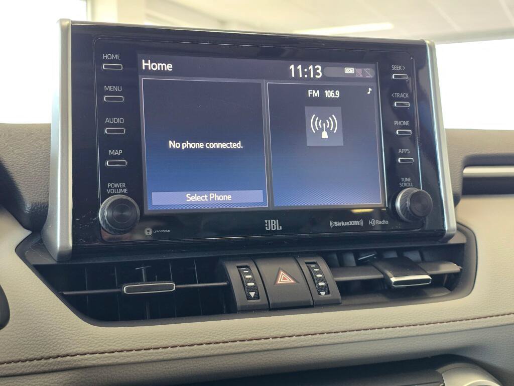 Used 2019 Toyota RAV4 XLE Premium AWD/4WD image 30