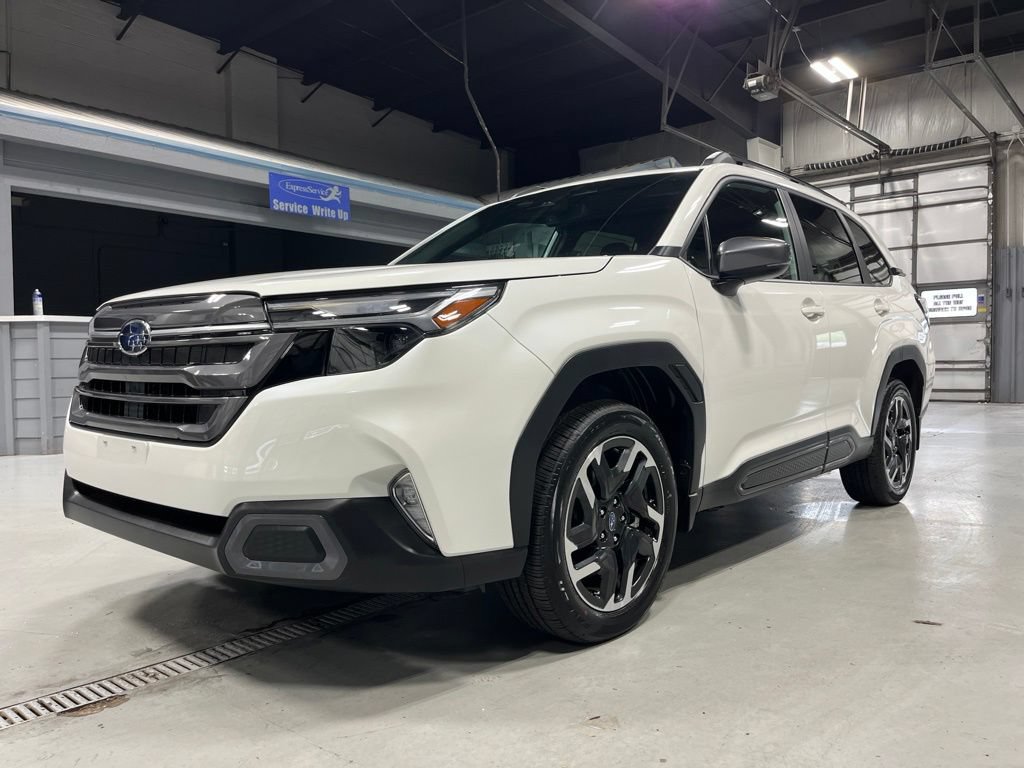 Used 2026 Subaru Forester Limited AWD/4WD image 3