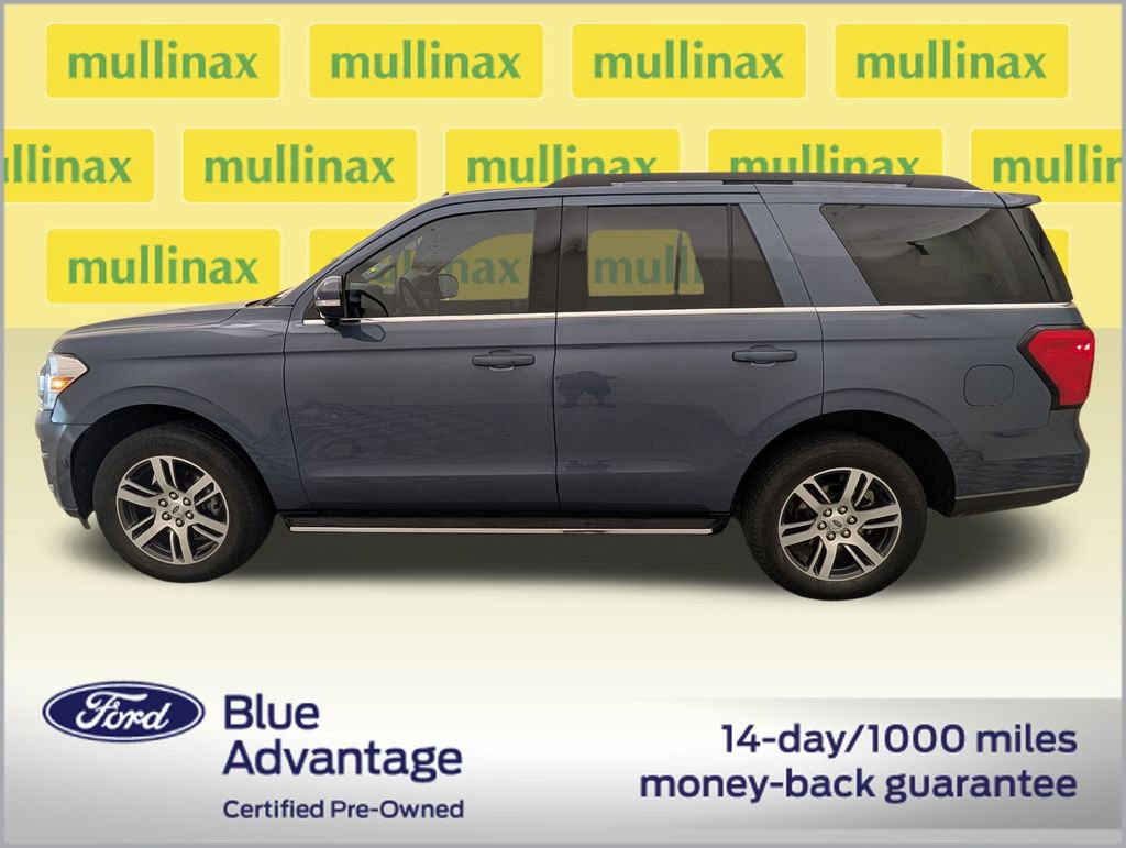 Used 2023 Ford Expedition XLT image 11