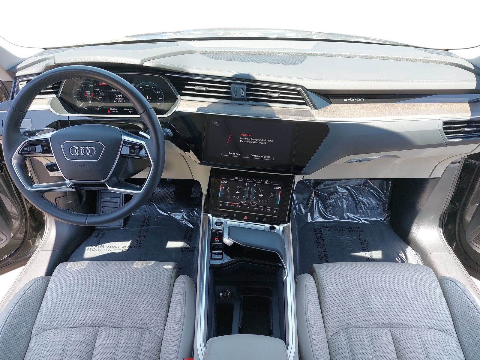Used 2024 Audi Q8 e-tron Premium Plus w/ Prestige Package AWD/4WD image 9