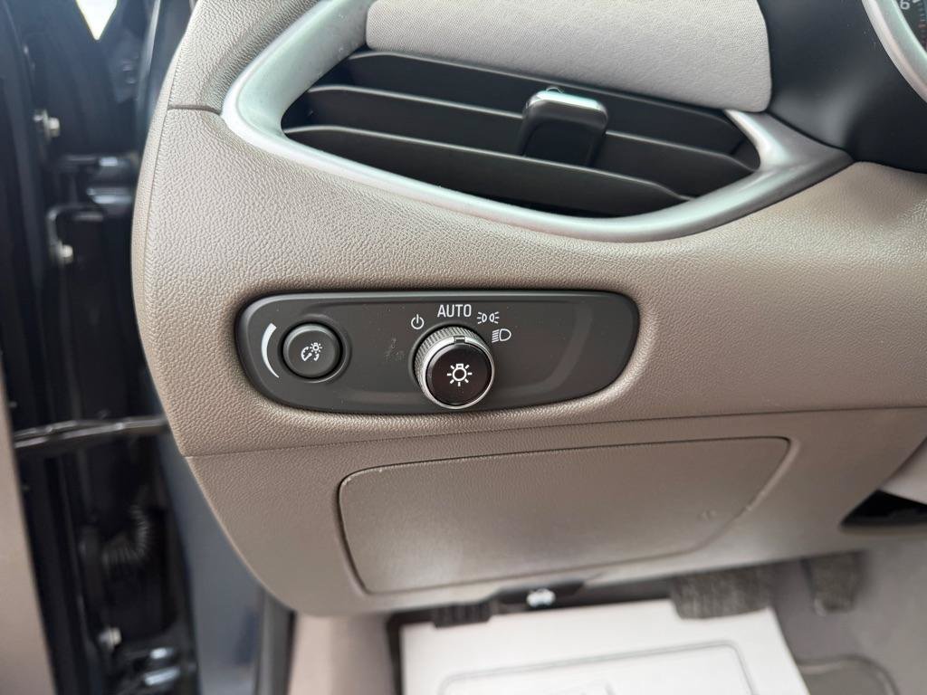Used 2019 Chevrolet Malibu LS FWD image 29
