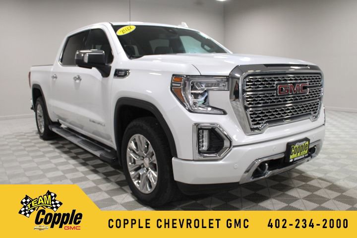 Used 2022 GMC Sierra 1500 Denali w/ Driver Alert Package II AWD/4WD image 1