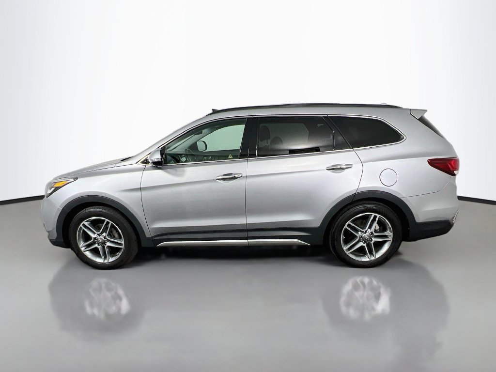 Used 2019 Hyundai Santa Fe XL AWD/4WD image 4