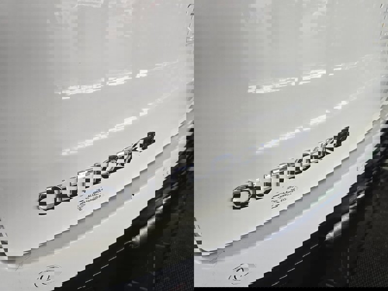 Used 2010 Saturn Outlook XR image 29