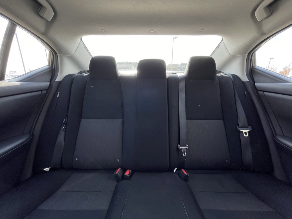 Used 2023 Nissan Sentra SV w/ All-Weather Package image 28