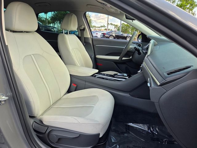 Used 2023 Hyundai Sonata SEL FWD image 17
