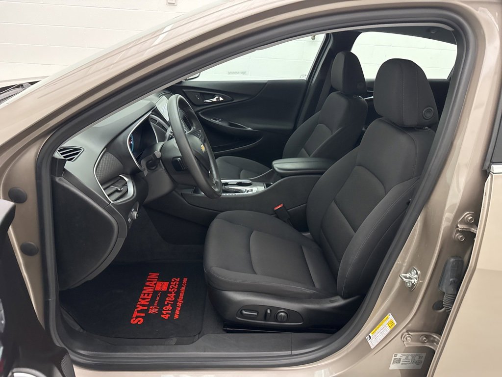 Used 2023 Chevrolet Malibu LT image 20