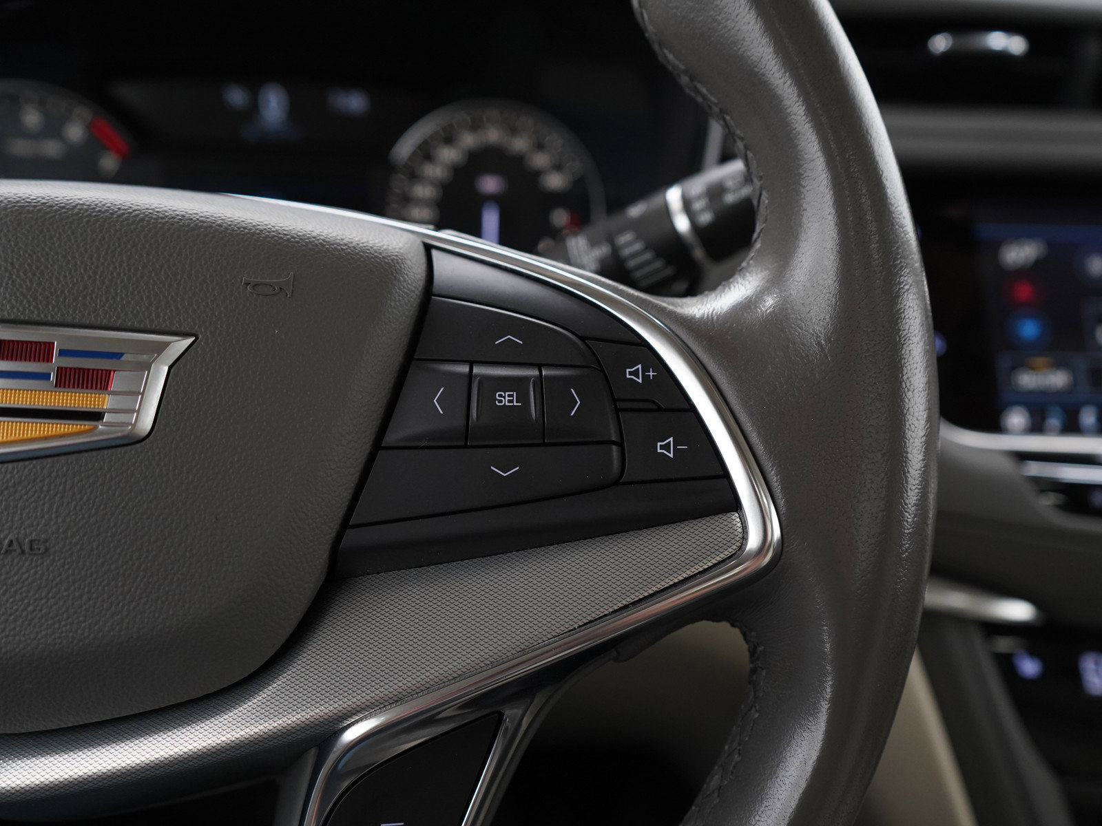 Used 2021 Cadillac XT5 Premium Luxury image 29