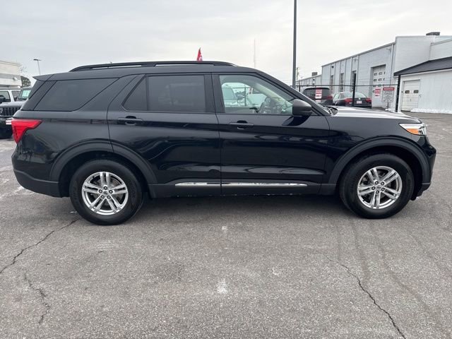 Used 2020 Ford Explorer XLT w/ Comfort Package image 28