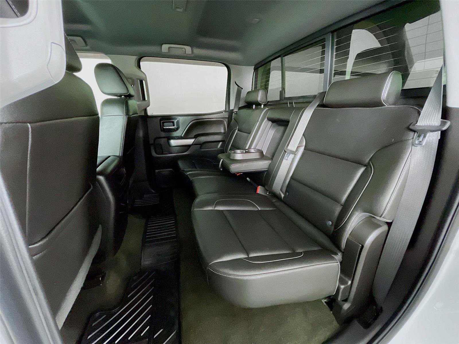 Used 2018 Chevrolet Silverado 1500 LTZ Z71 w/ Redline Edition image 28