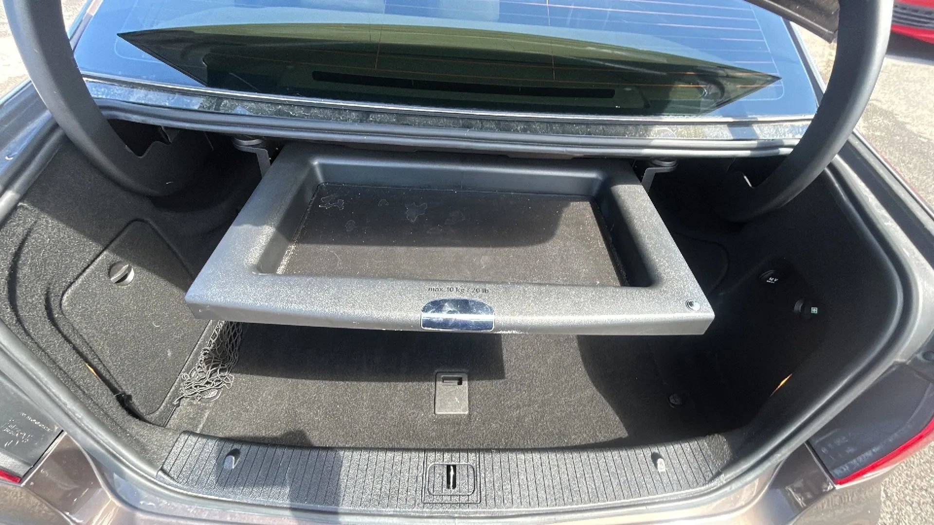 Used 2014 Mercedes-Benz E 350 Sedan image 37