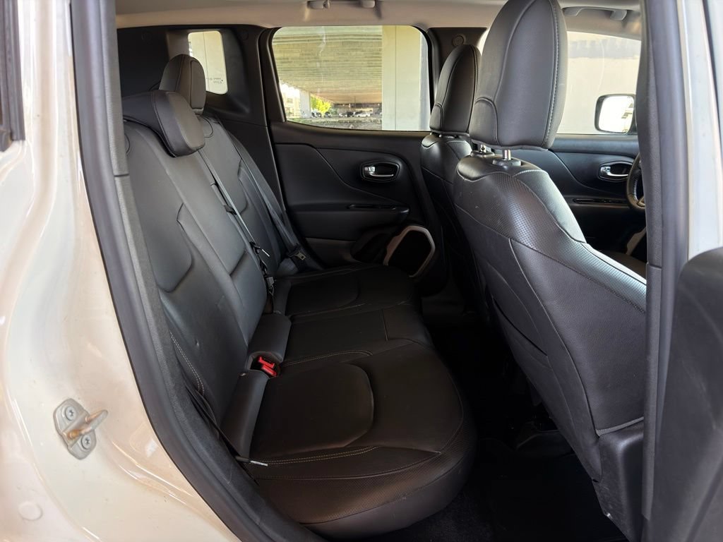 Used 2016 Jeep Renegade Limited AWD/4WD image 34