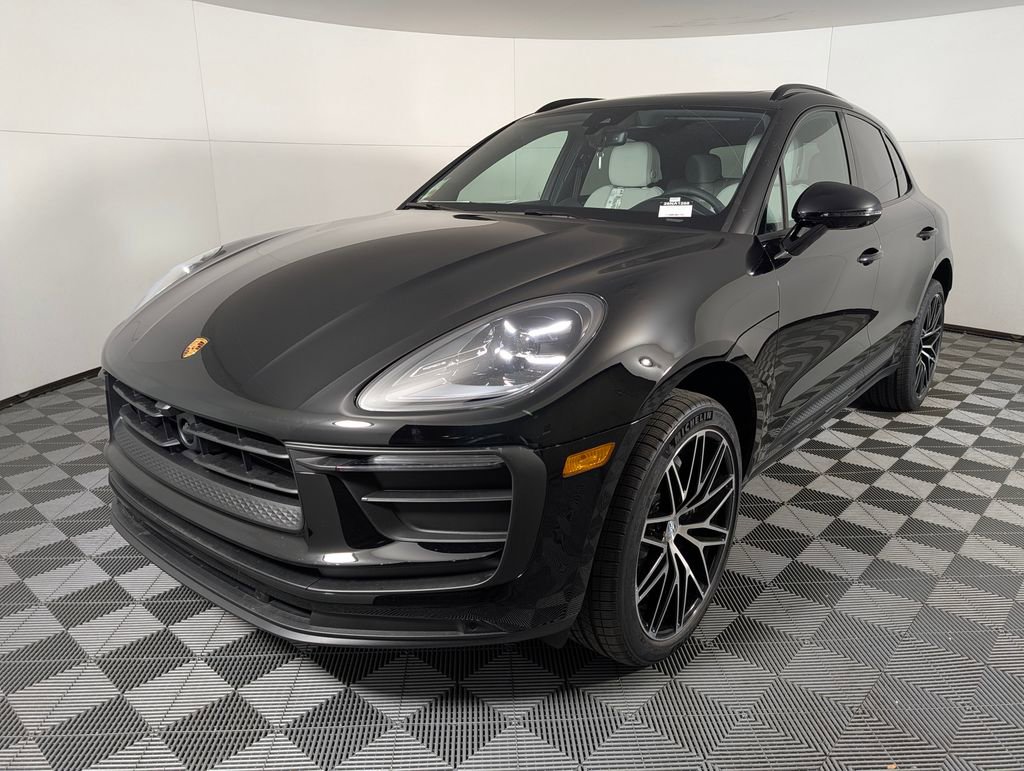 New 2026 Porsche Macan image 1