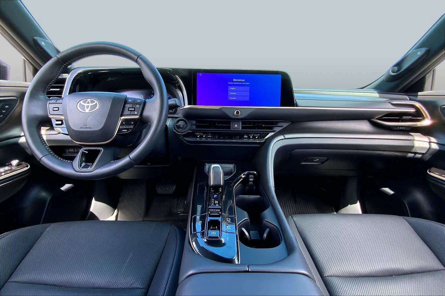 Certified 2026 Toyota Crown AWD/4WD image 15