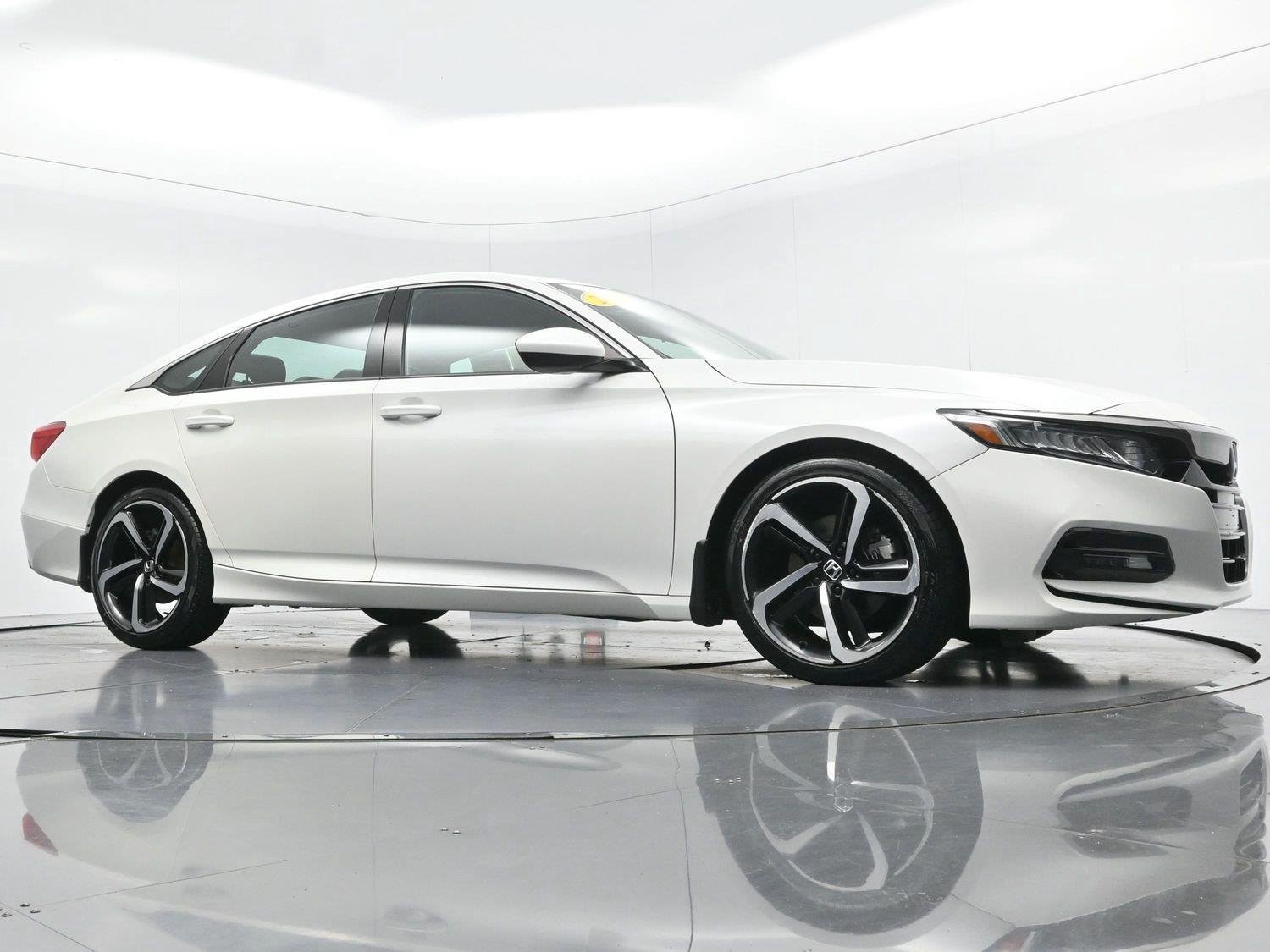 Used 2020 Honda Accord Sport image 41