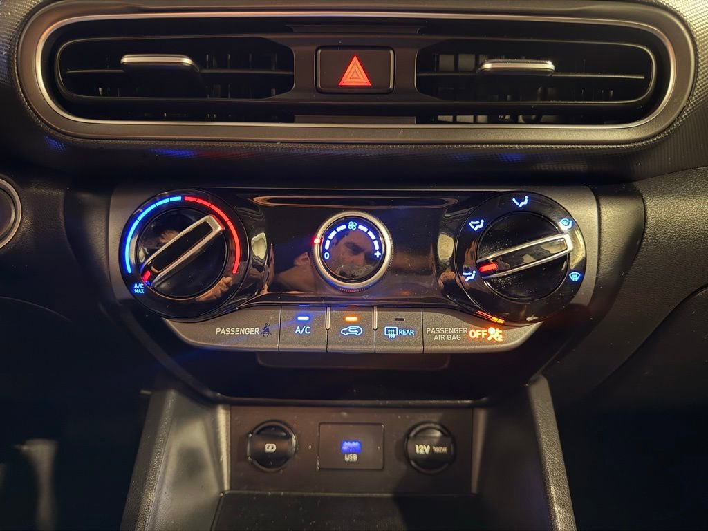 Used 2022 Hyundai Kona SEL w/ Cargo Package AWD/4WD image 22