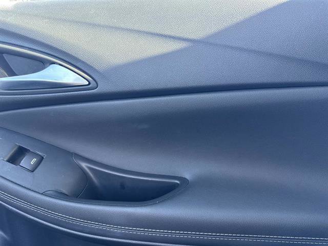 Used 2023 Buick Encore GX Preferred w/ Cold Weather Comfort Package image 21